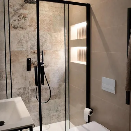 דירה Ampio Trilocale 5 Posti Letto, 2 Bagni - M4 Dateo מילאנו