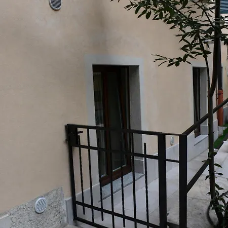 Ampio Trilocale 5 Posti Letto, 2 Bagni - M4 Dateo ミラノ